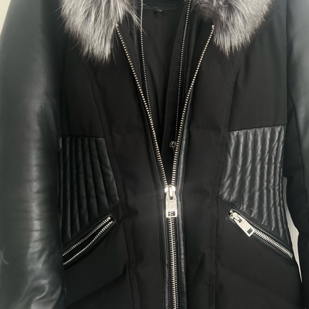 Women's Black Courcheval Removable Fur Leather & Duck Down Parka - Picture 3 of 7